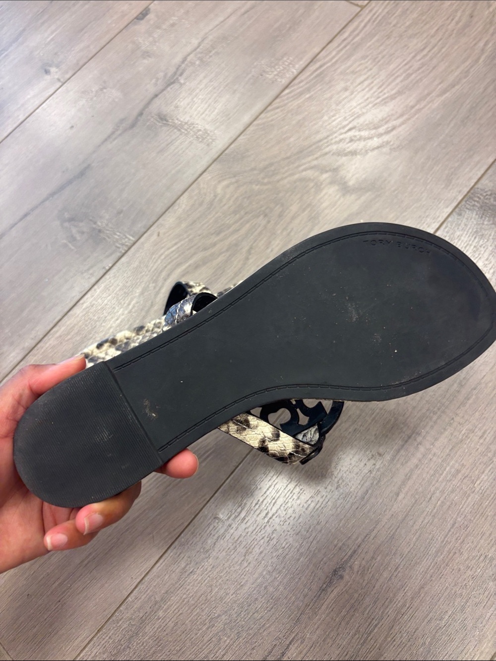 Tory Burch Snake-Print Miller Thong Sandals - Picture 6 of 11
